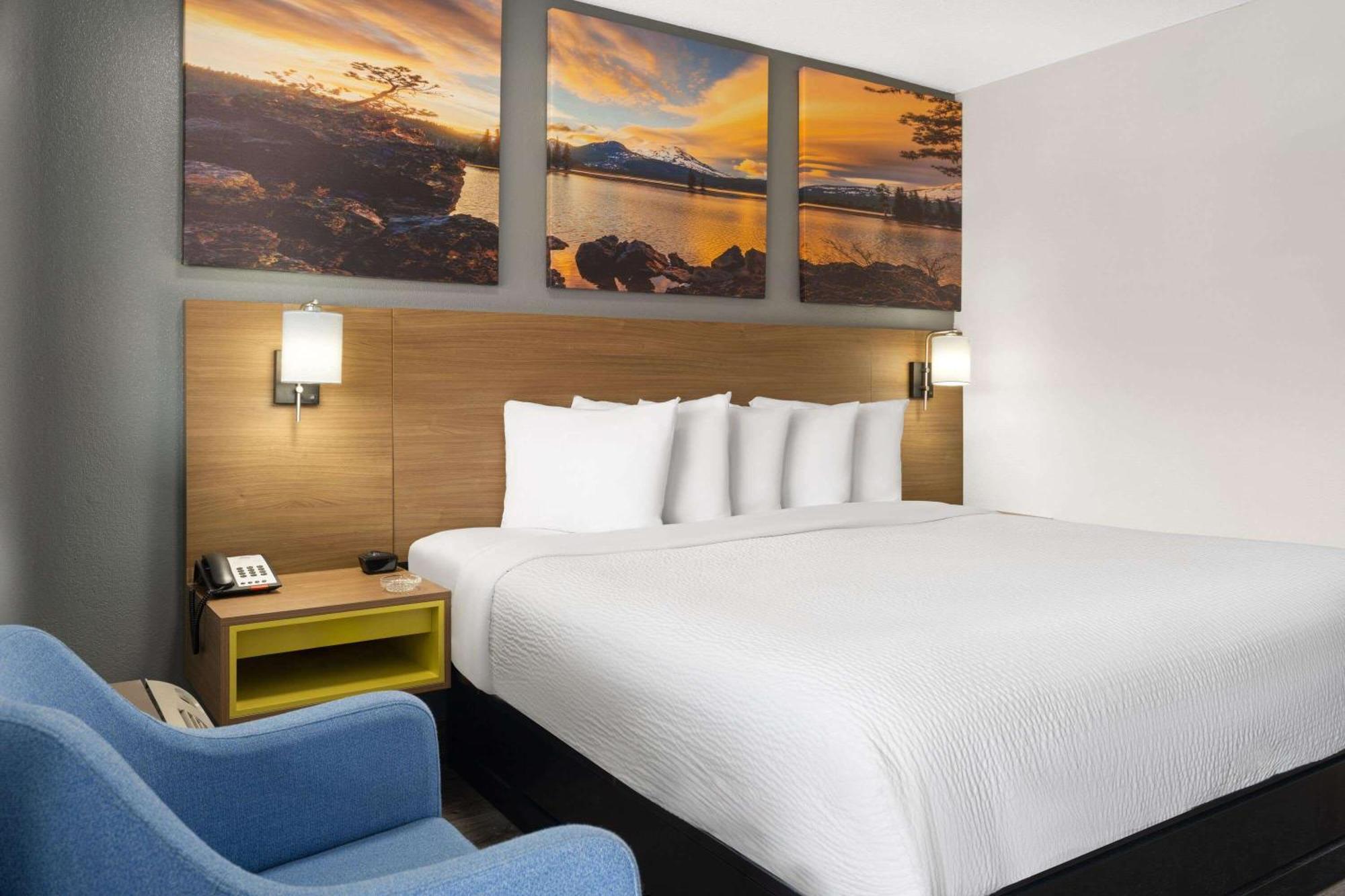 Days Inn By Wyndham Columbus Worthington Kültér fotó