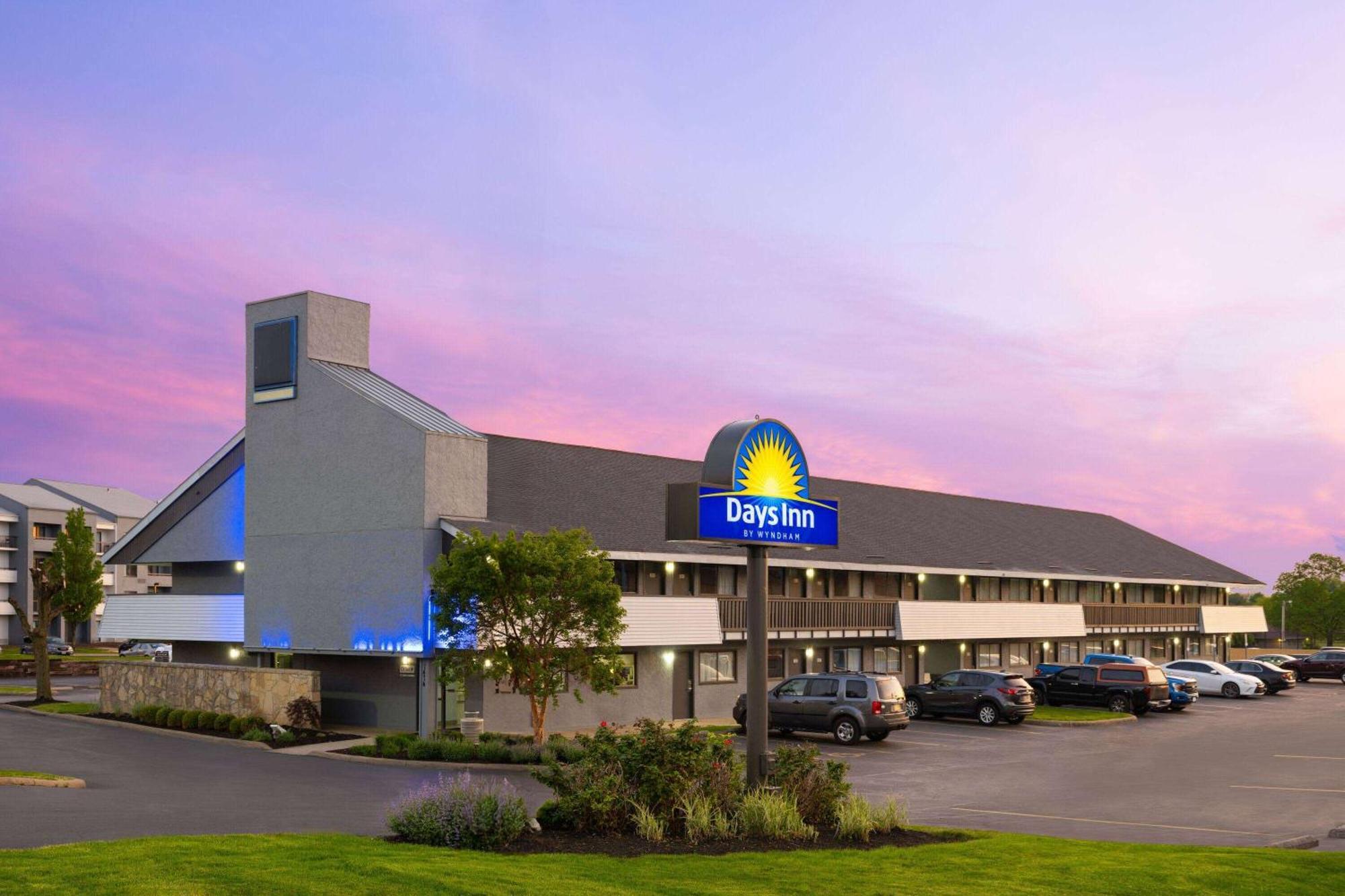 Days Inn By Wyndham Columbus Worthington Kültér fotó